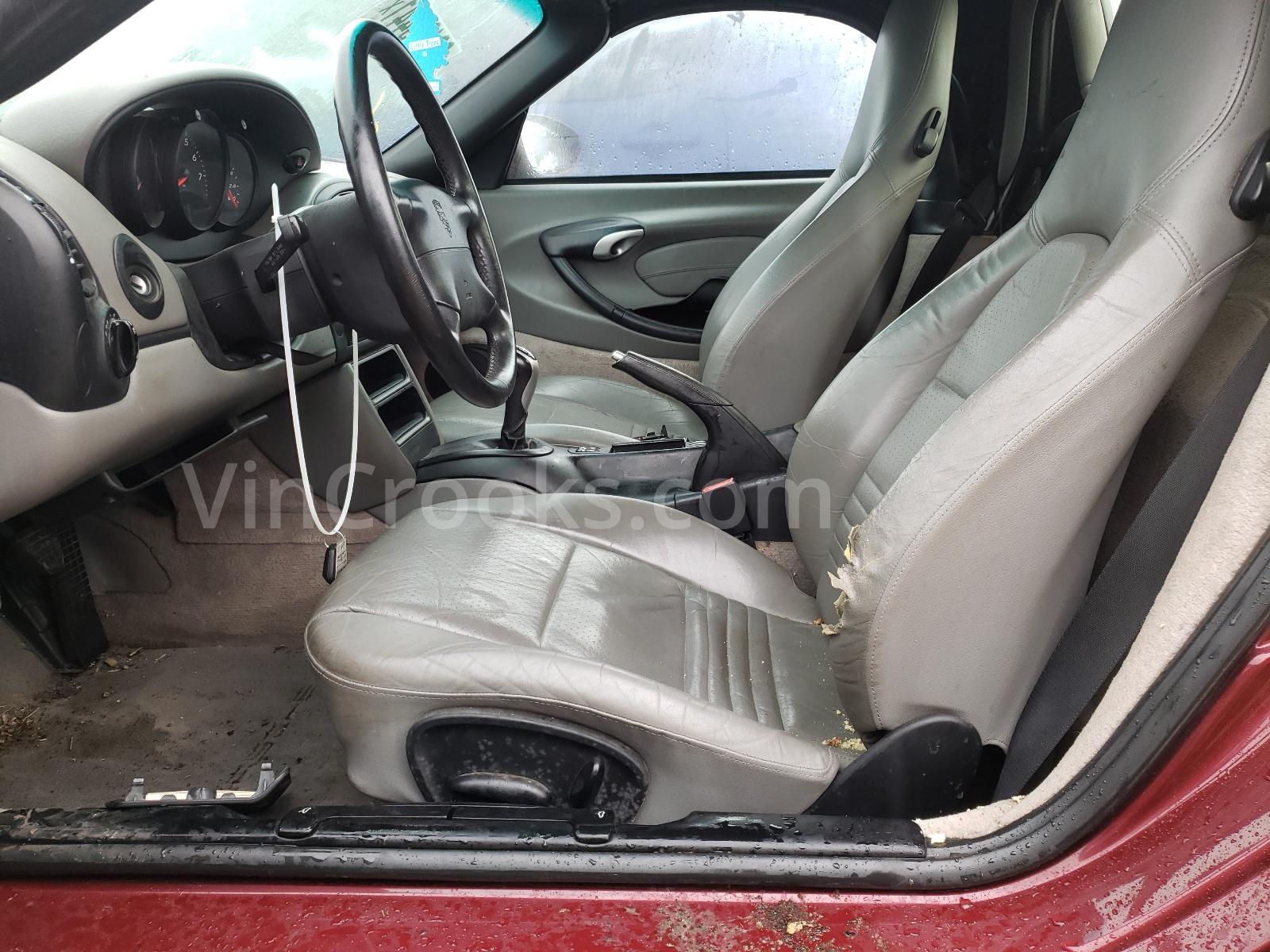 WP0CA298XYU623368