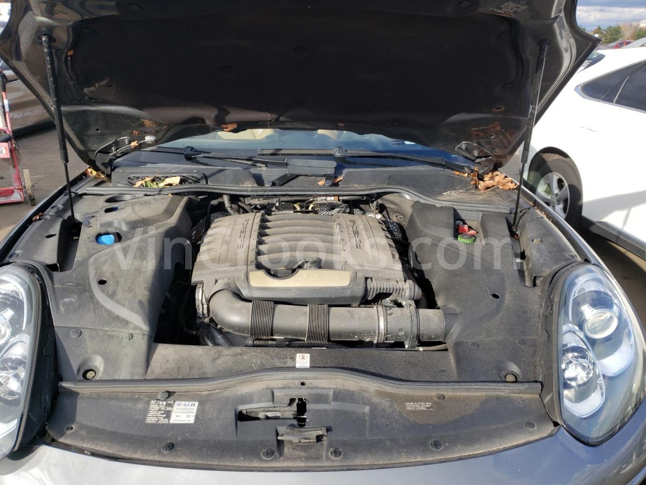 WP1AA2A20GKA36247