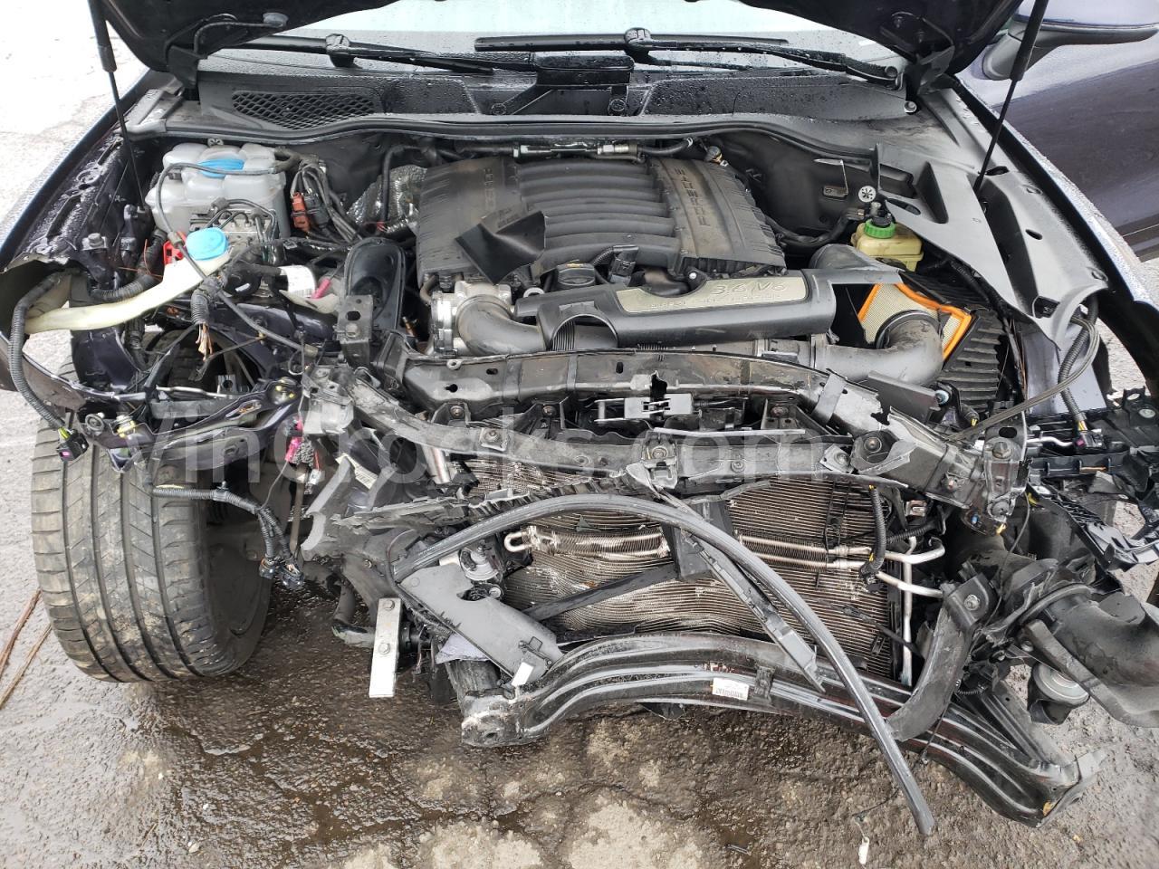 WP1AA2A29HKA90714