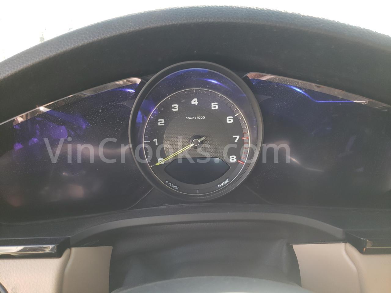 WP1AE2AY4KDA51064