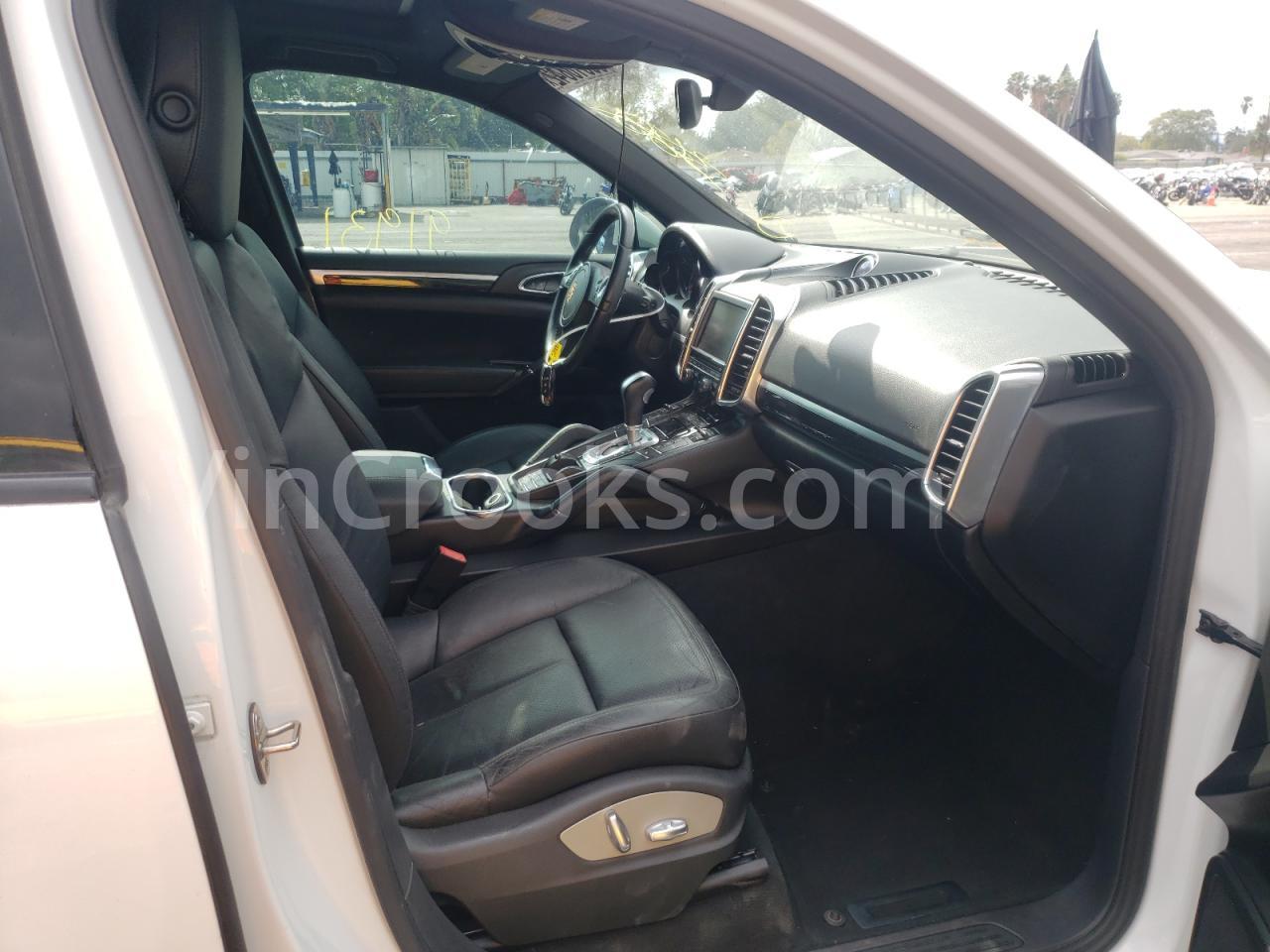 WP1AA2A23CLA10617