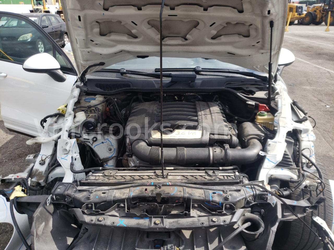 WP1AA2A23CLA10617