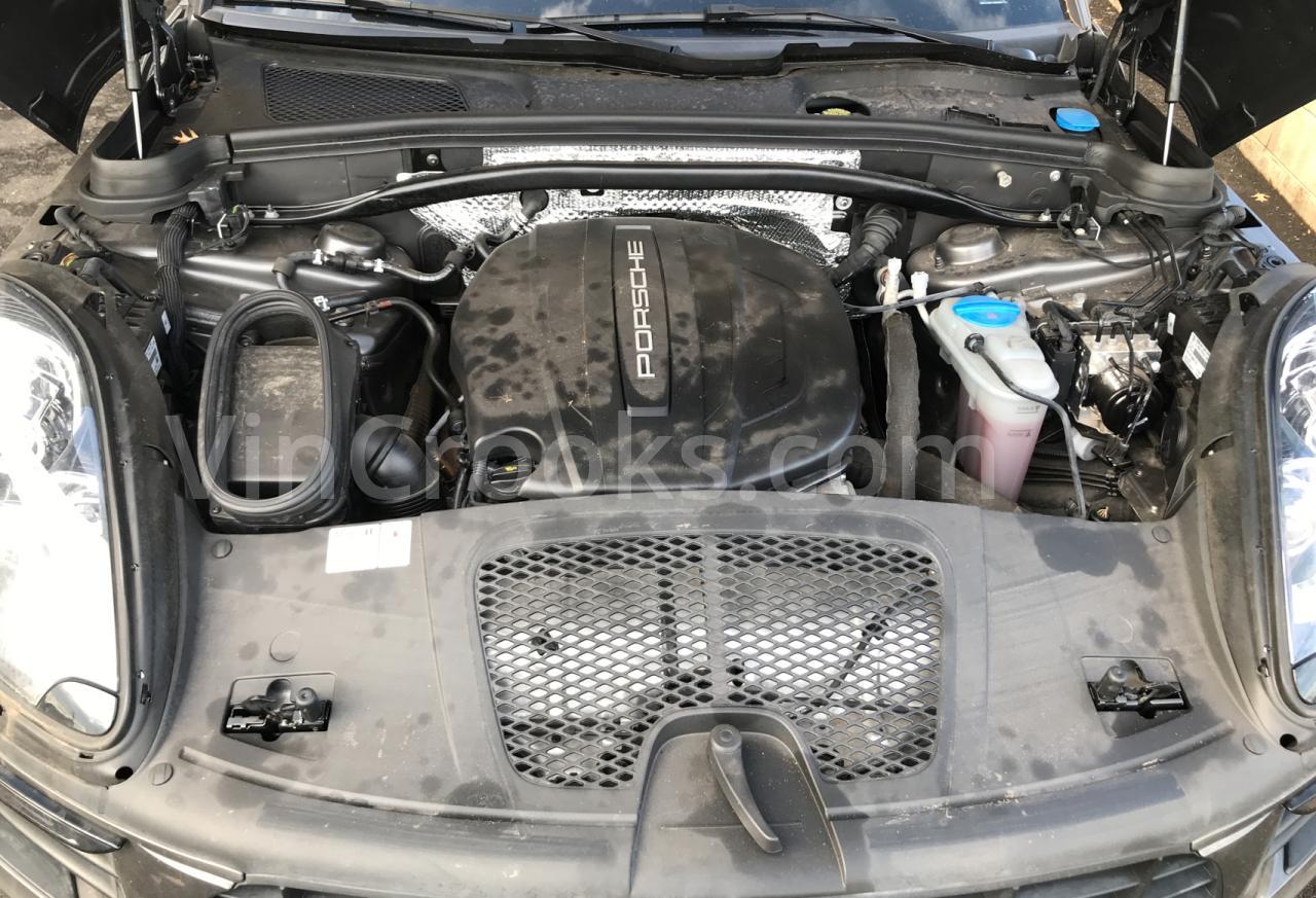 WP1AA2A51JLB20413