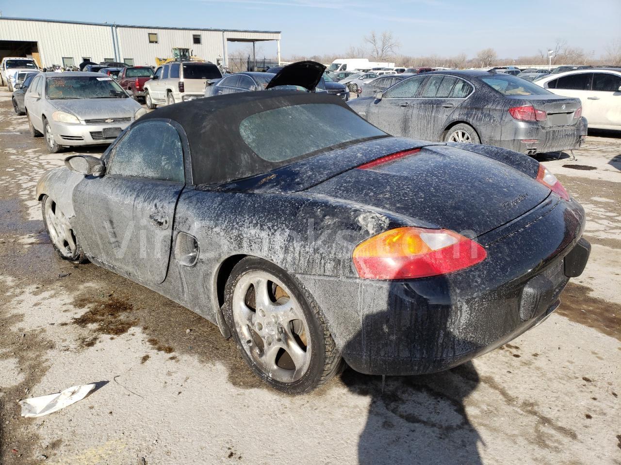 WP0CA2982YU623686