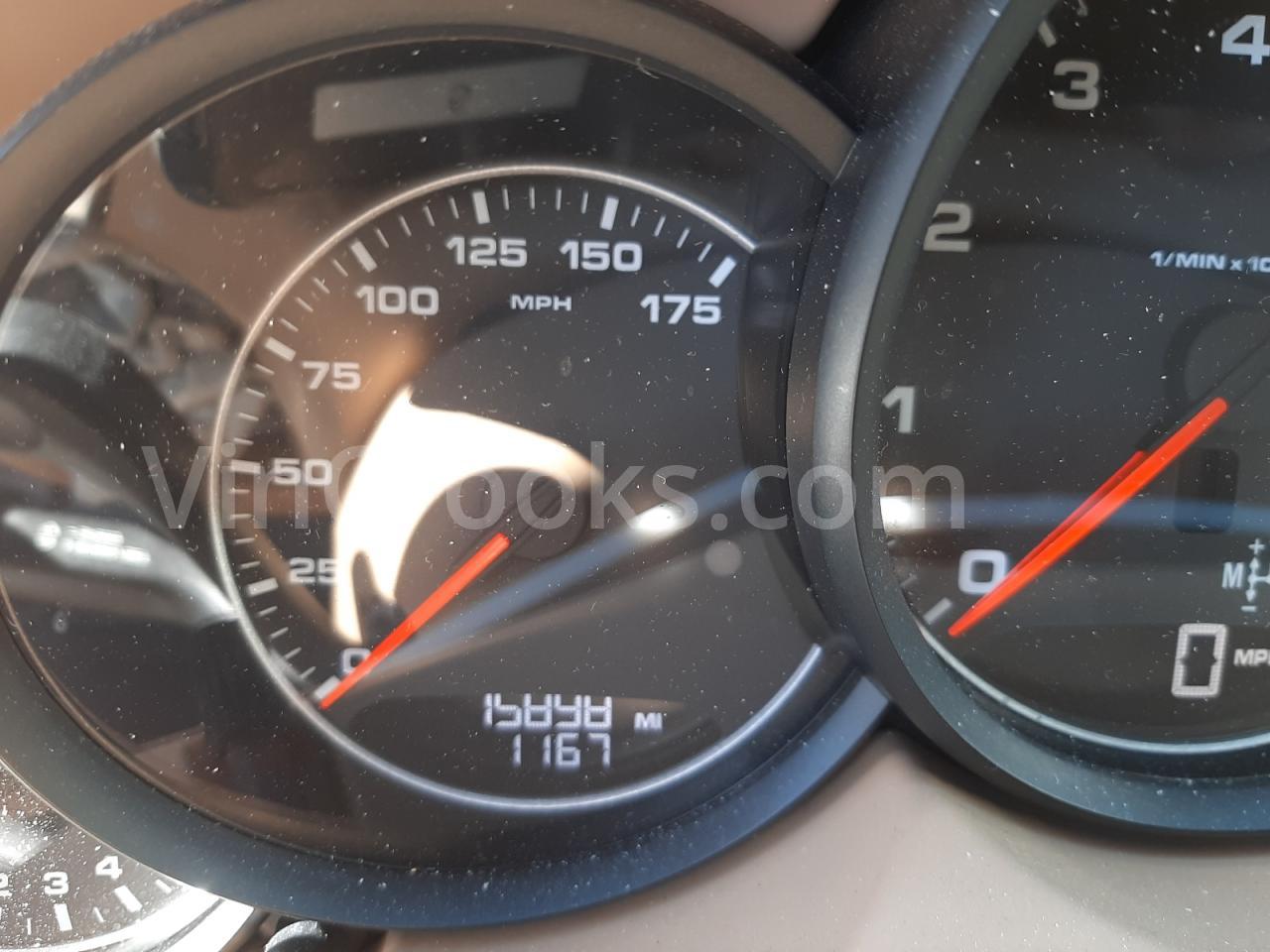 WP1AA2A25CLA08027