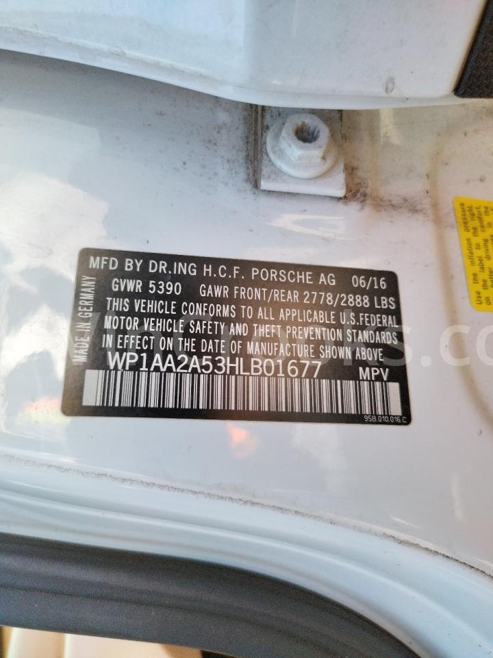 WP1AA2A53HLB01677