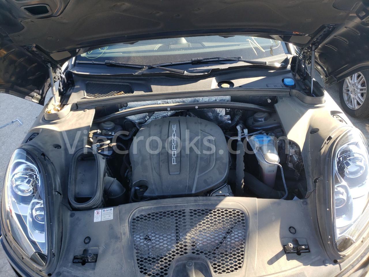 WP1AA2A55HLB81127
