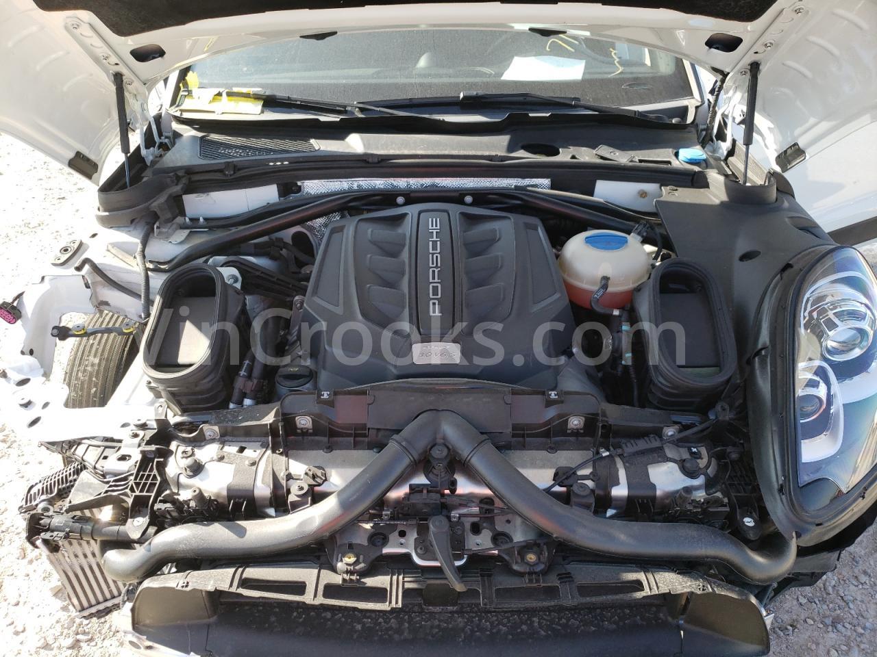 WP1AB2A59GLB40205