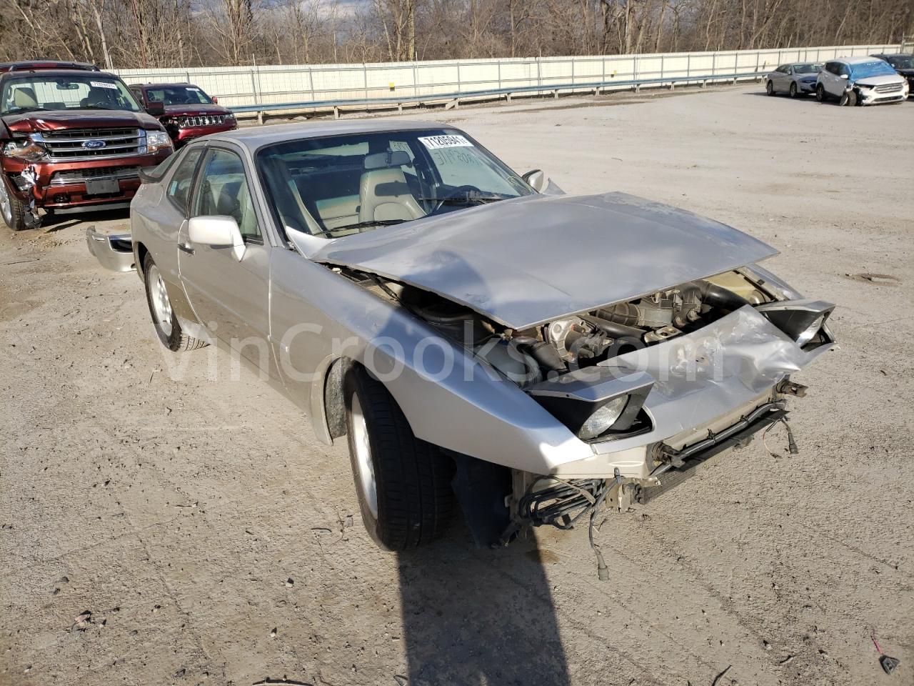 WP0AA0948FN455570