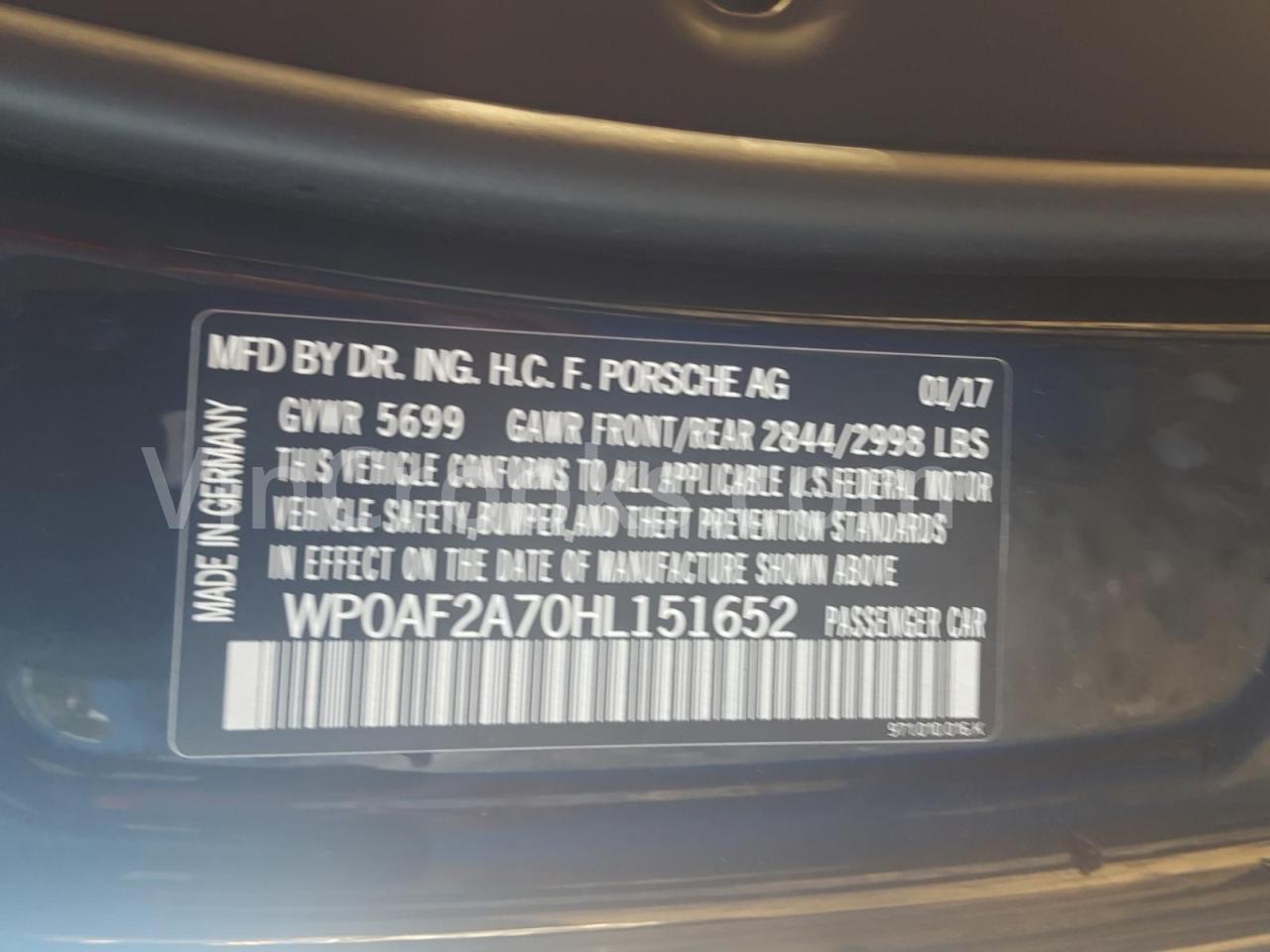WP0AF2A70HL151652