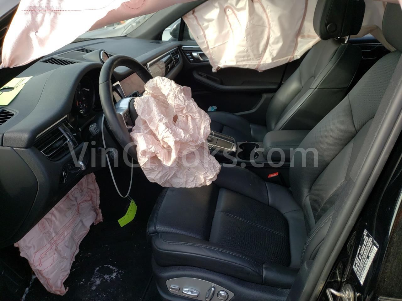 WP1AA2A51MLB03048
