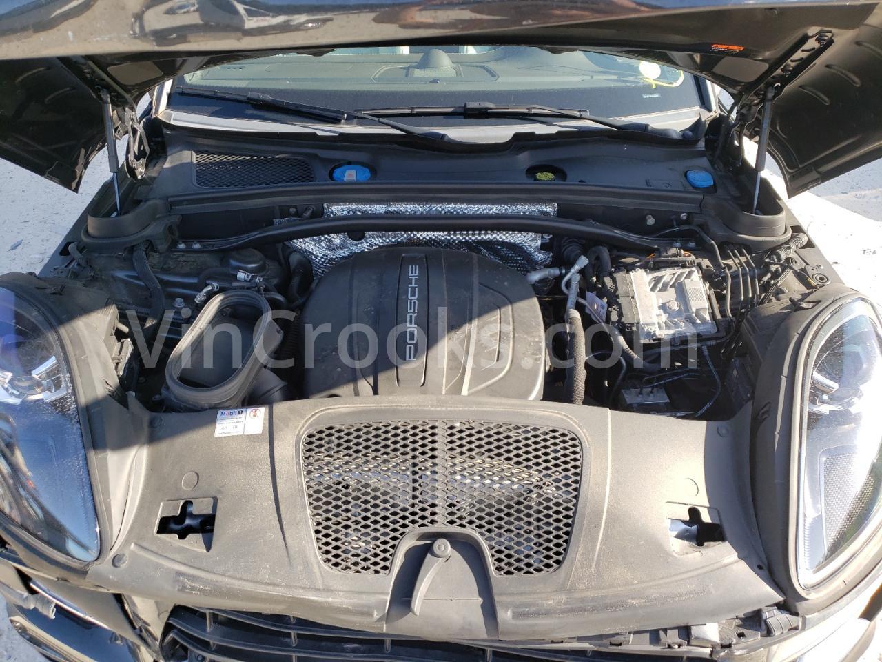 WP1AA2A53KLB01296