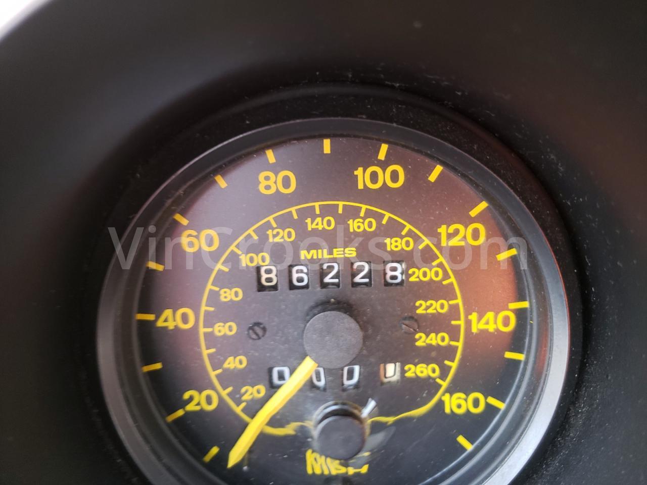 WP0AA0946FN475803