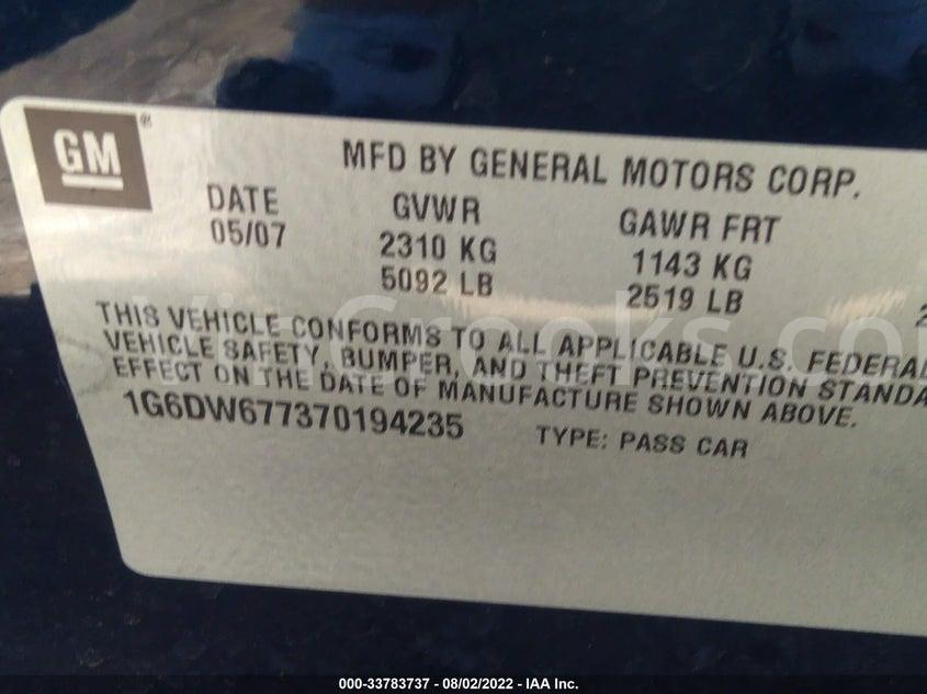 1G6DW677370194235