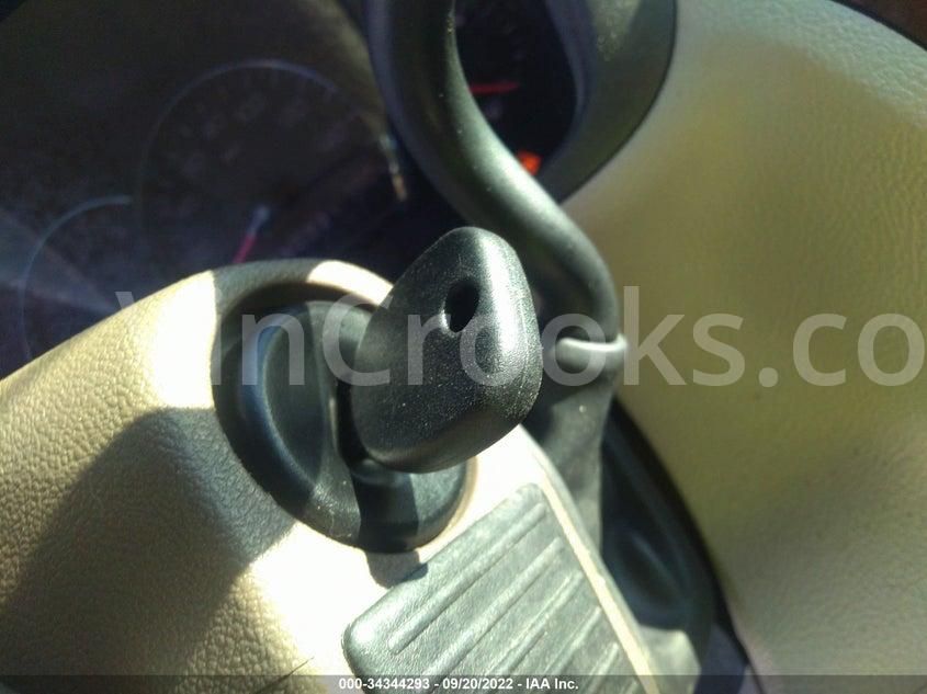 1G6KD57Y76U109601