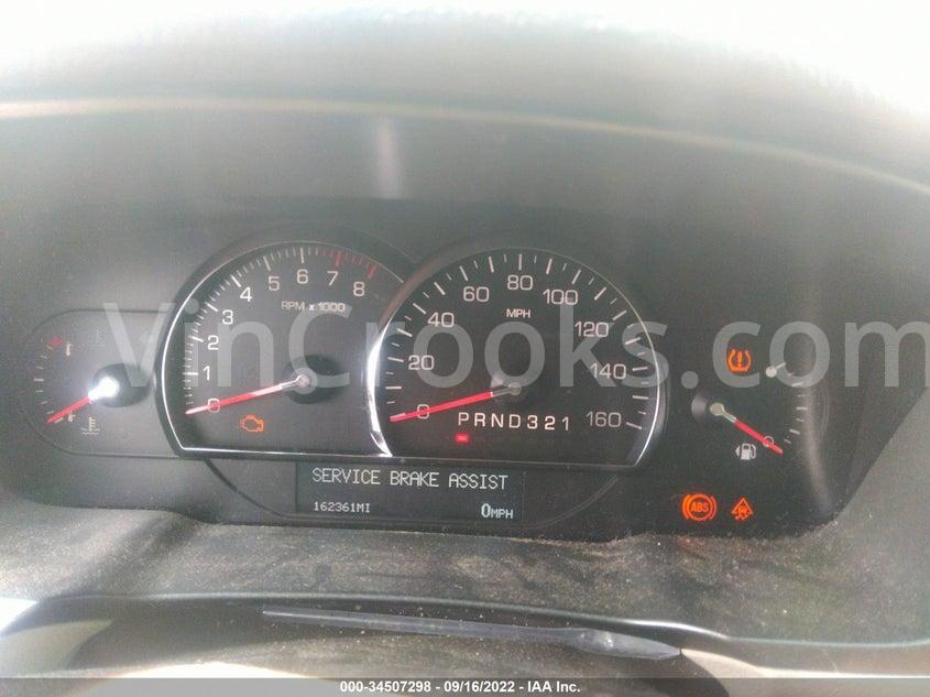 1G6KD57Y78U102831