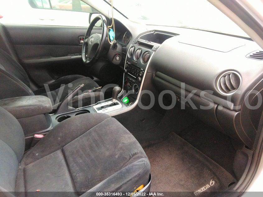 1YVHP80CX85M34877