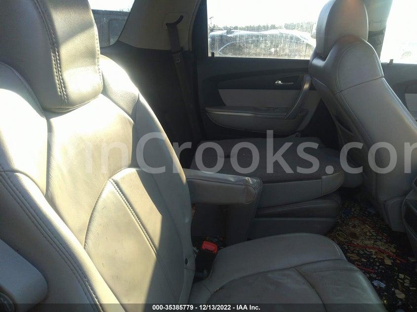 1GKEV33798J219826