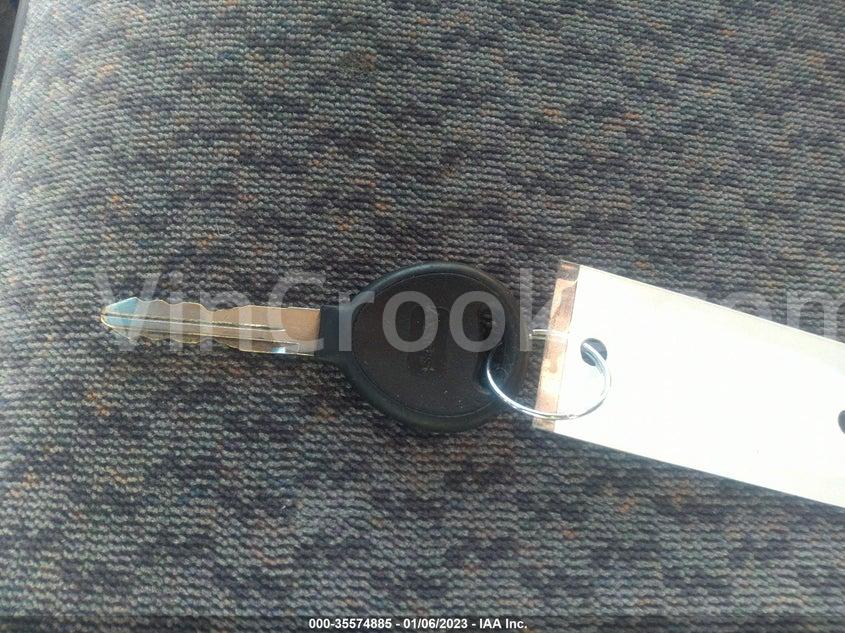 2B4GP44G2YR701498