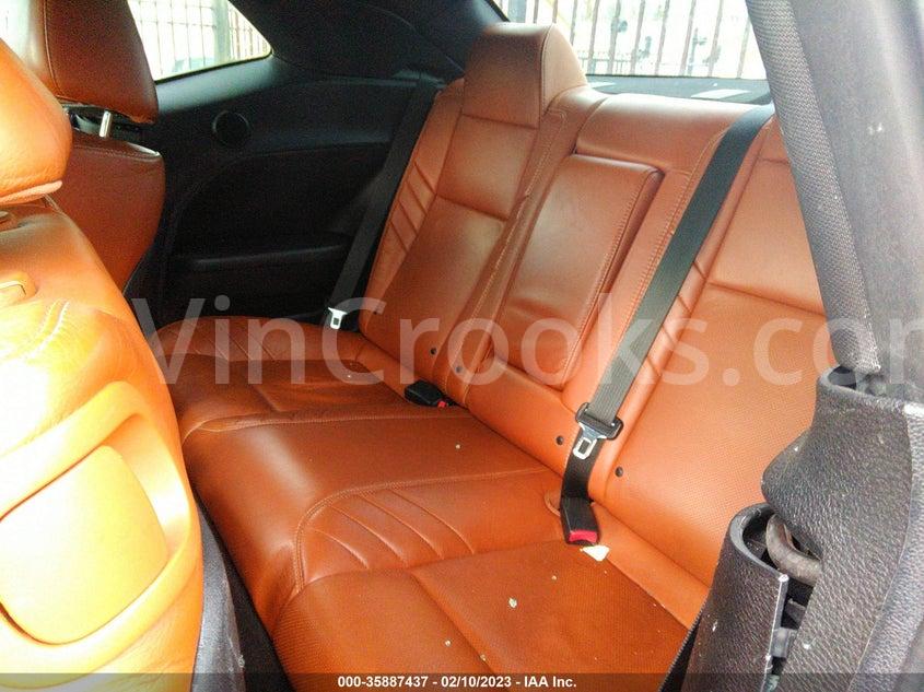 2C3CDZDJ8FH821560