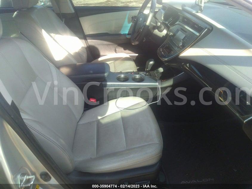 4T1BK1EB7EU131229