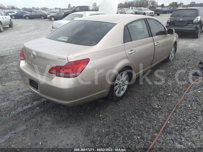 4T1BK36B28U315315