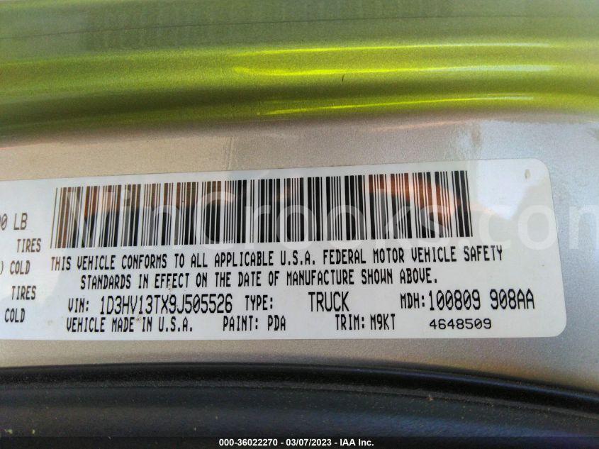1D3HV13TX9J505526