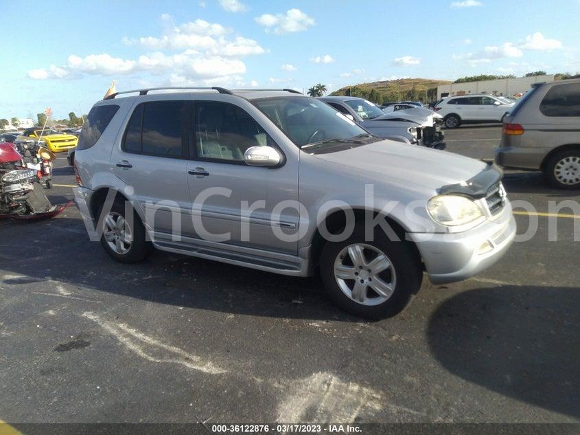 4JGAB57E25A529184