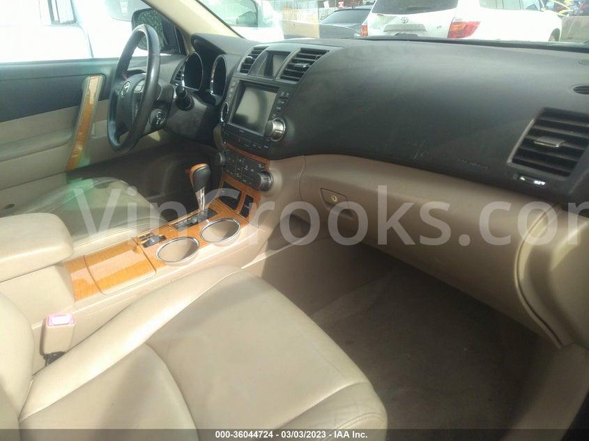 JTEEW44A982013940