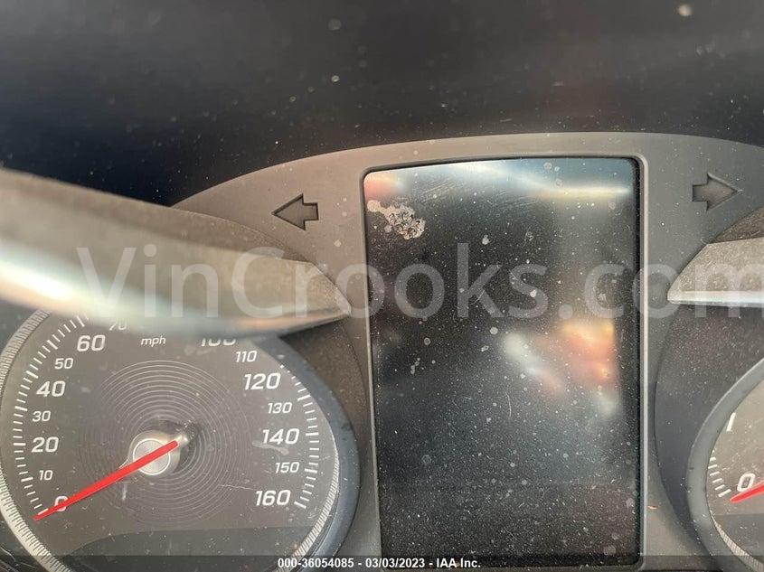 WDDWJ4KB9JF670633