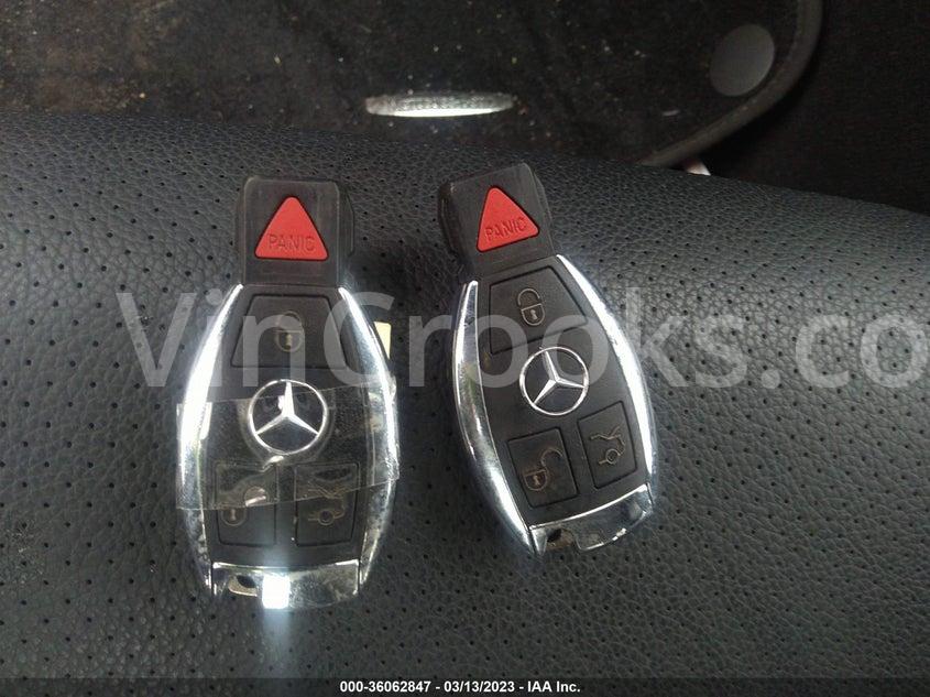 WDDGF8BB6CR203992