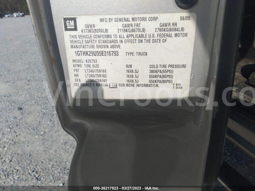 1GTHK29U55E316793