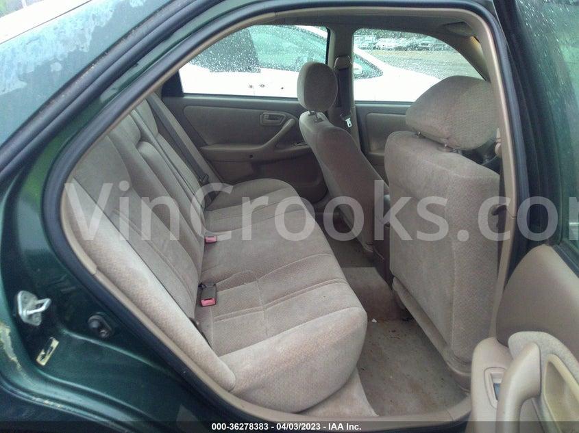 4T1BG22K9YU948976