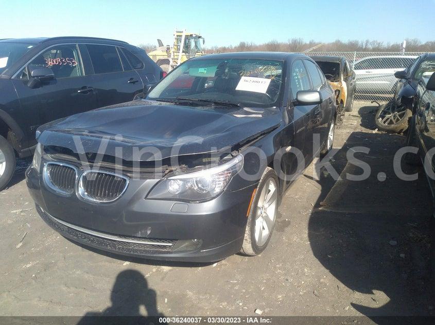 WBANV135X8CZ50801