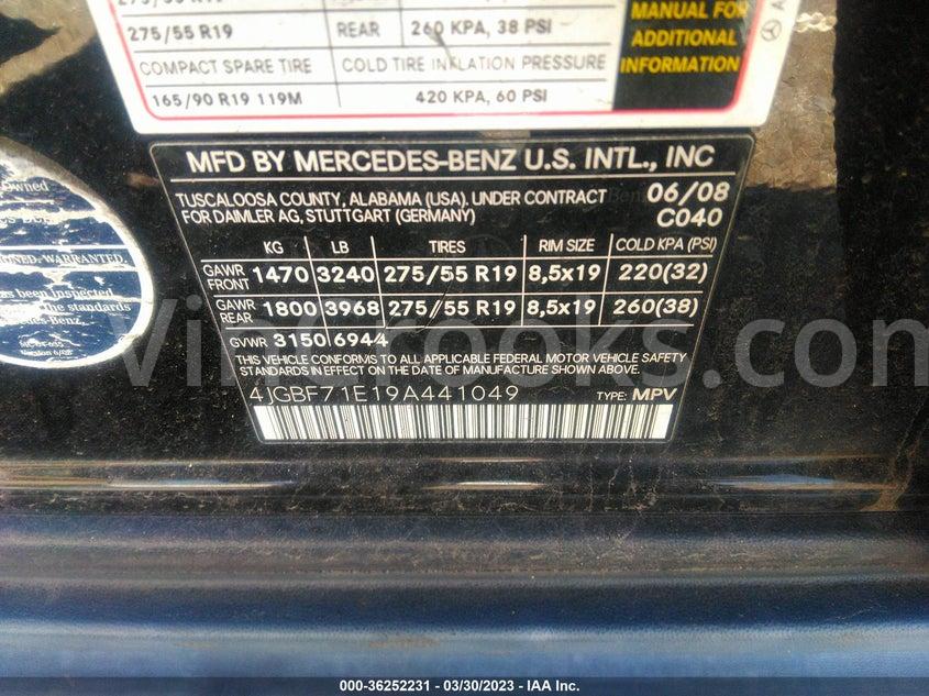 4JGBF71E19A441049