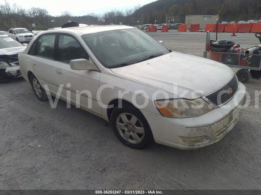 4T1BF28B4YU105374