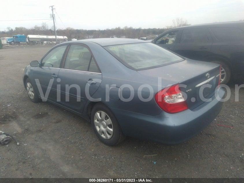 4T1BE32KX2U615690