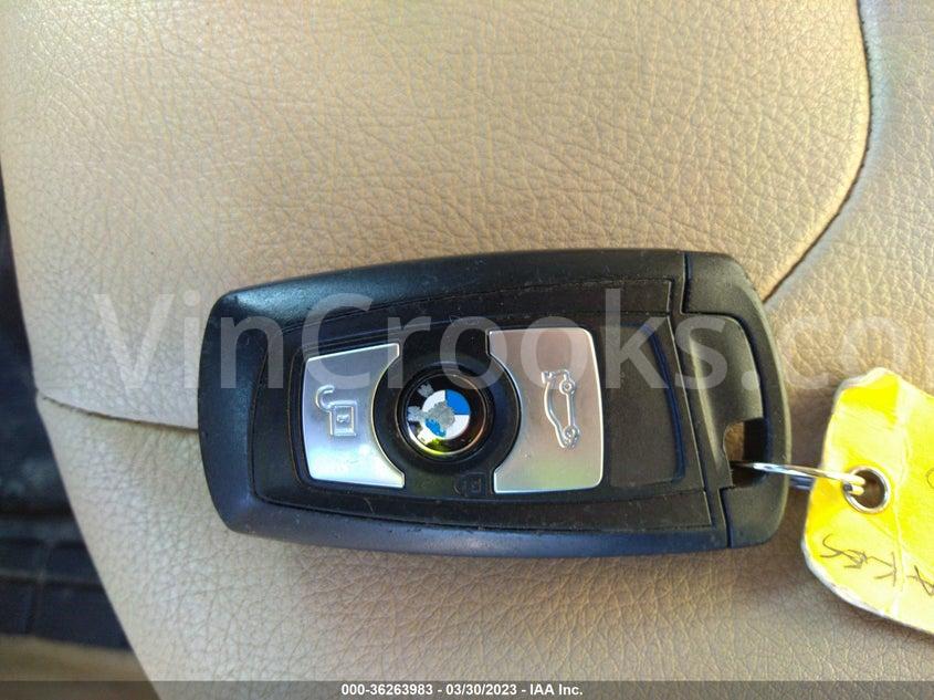 WBA3B1C53DK128485