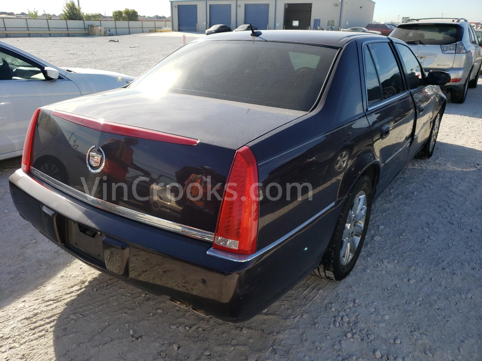 1G6KD57Y18U142502