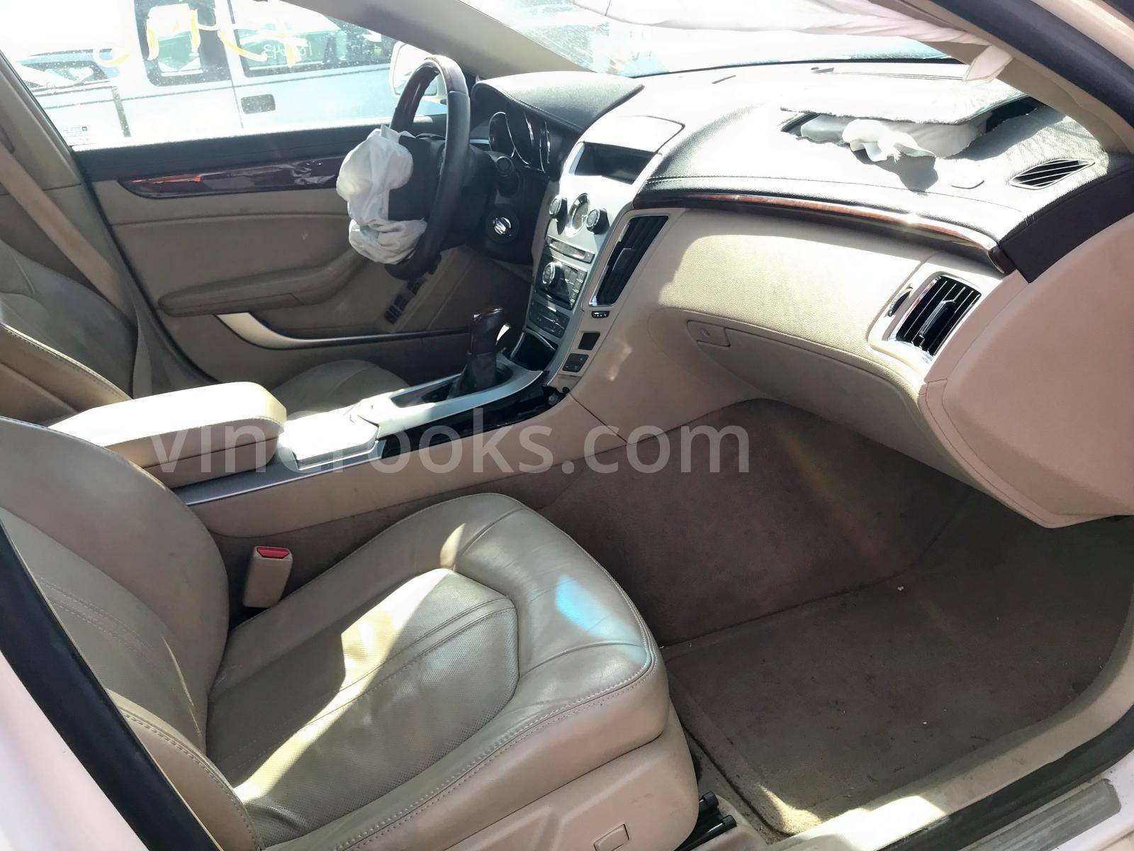 1G6DT57V890145830