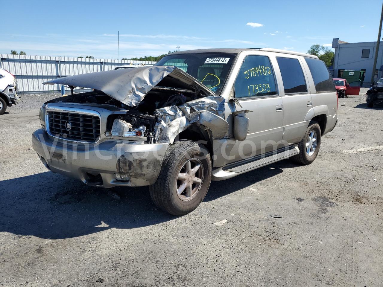 1GYEK63R6YR206549