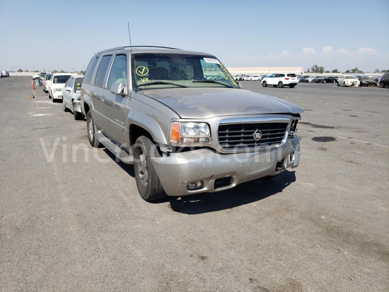 1GYEK13R8YR125197