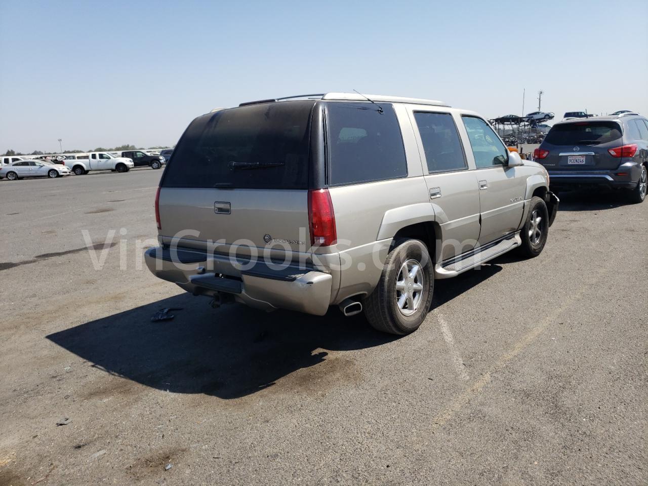 1GYEK13R8YR125197
