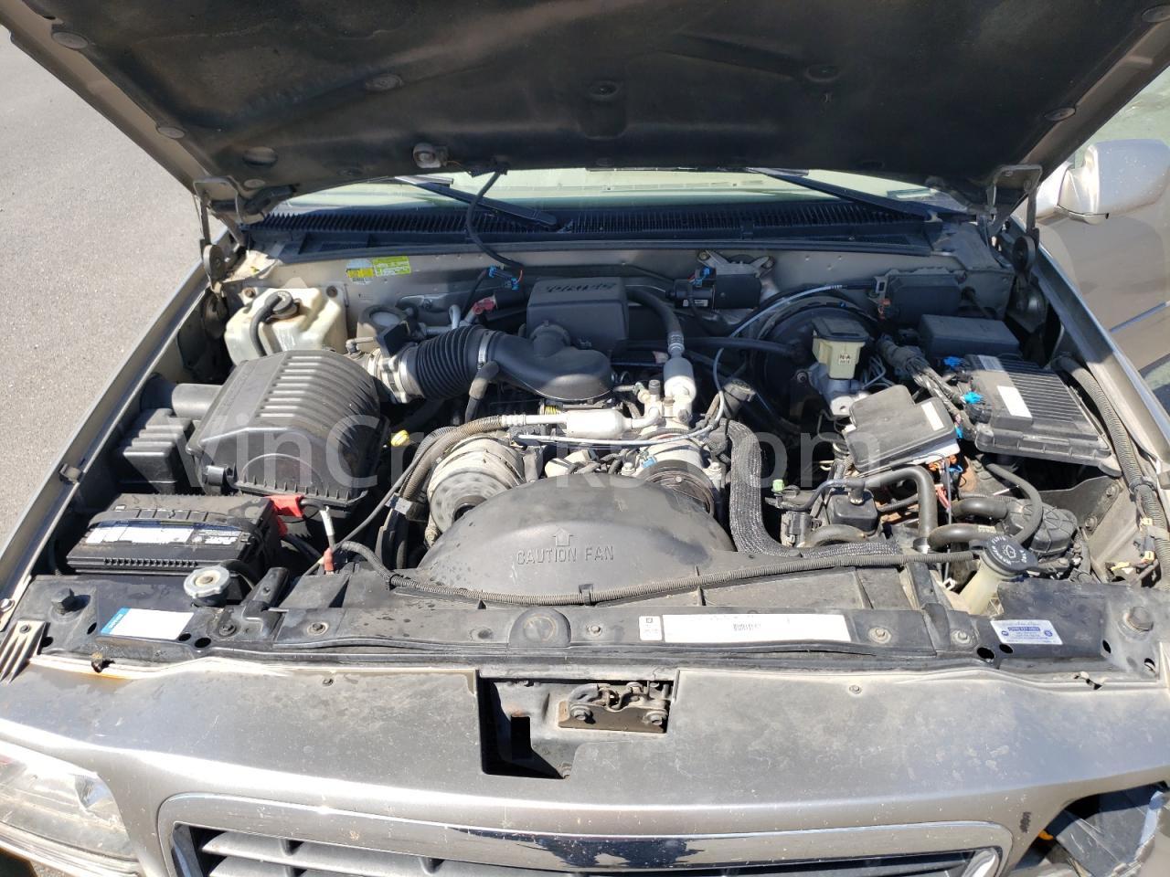 1GYEK13R8YR125197