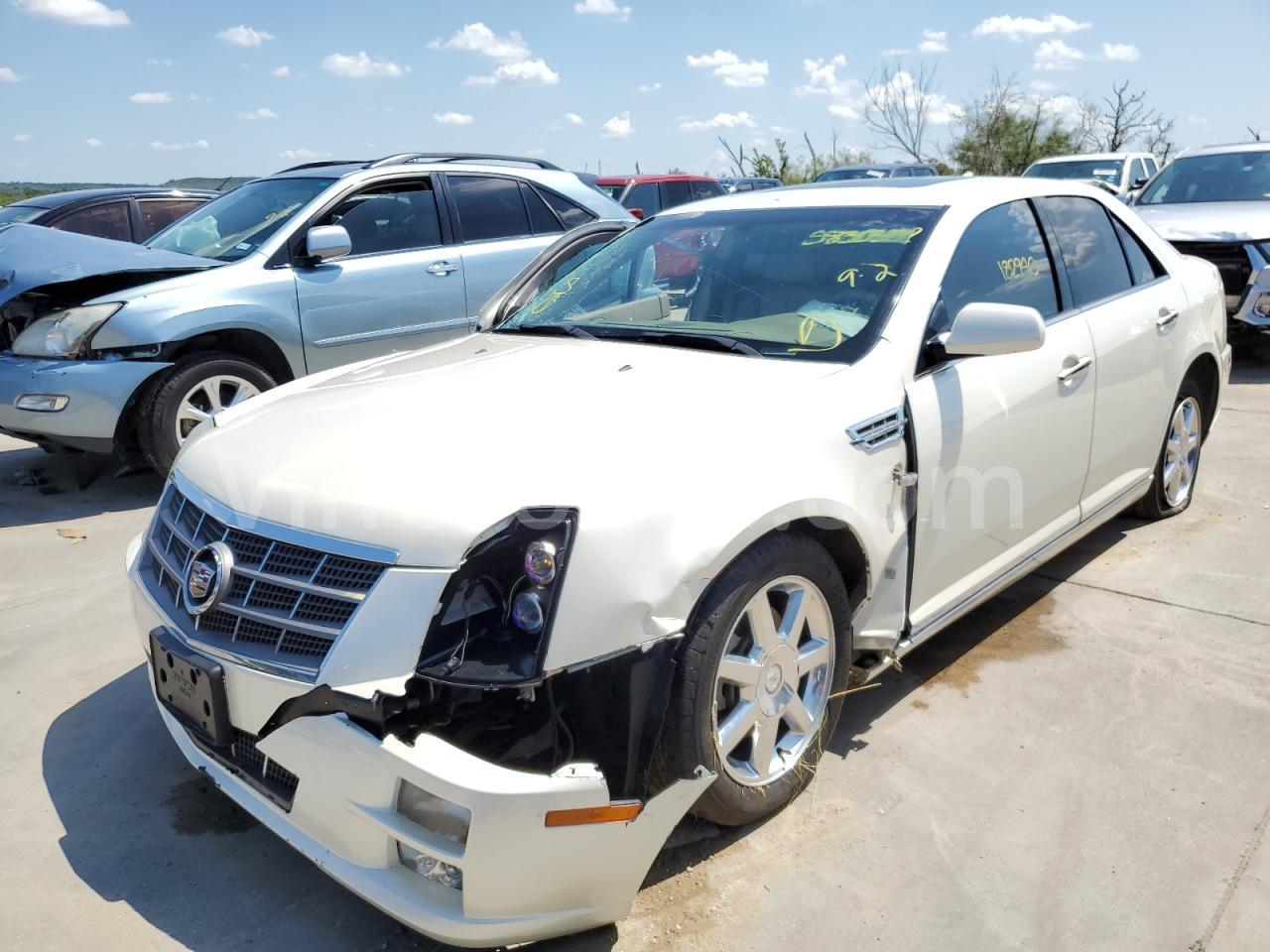 1G6DW67V890138597