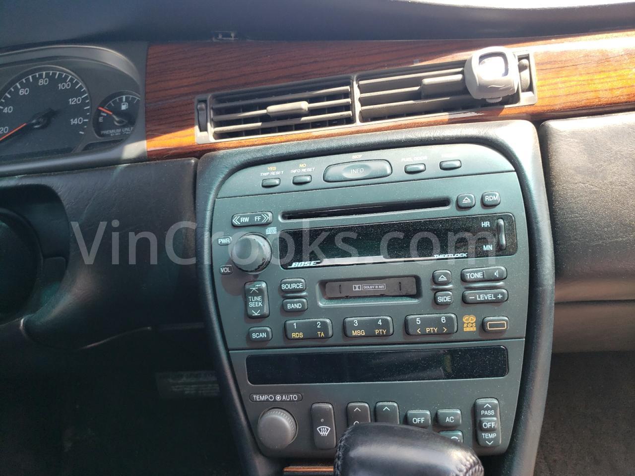 1G6ET1298WU605175