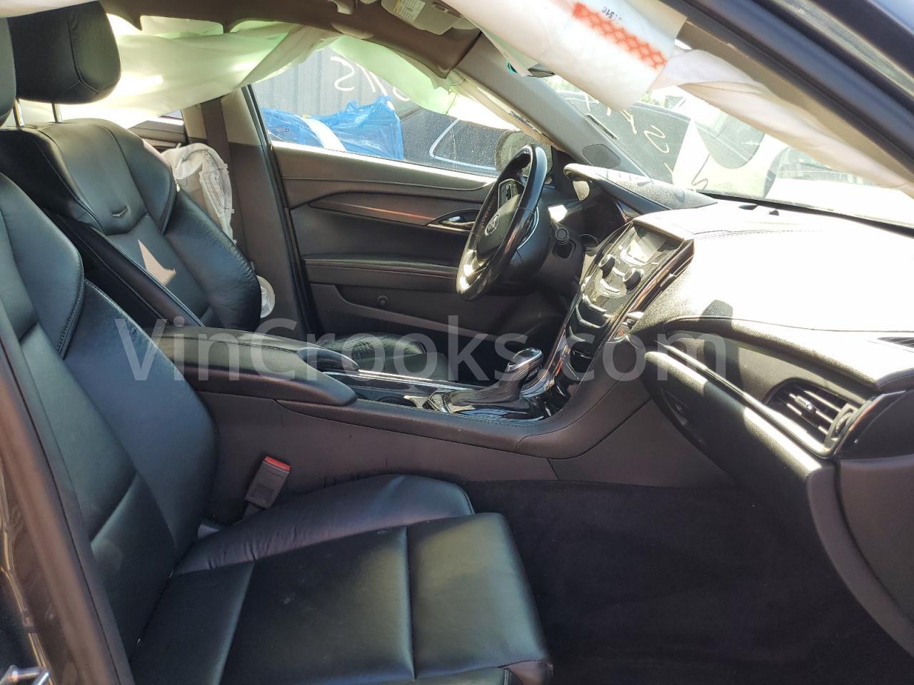1G6AG5RX7E0103987