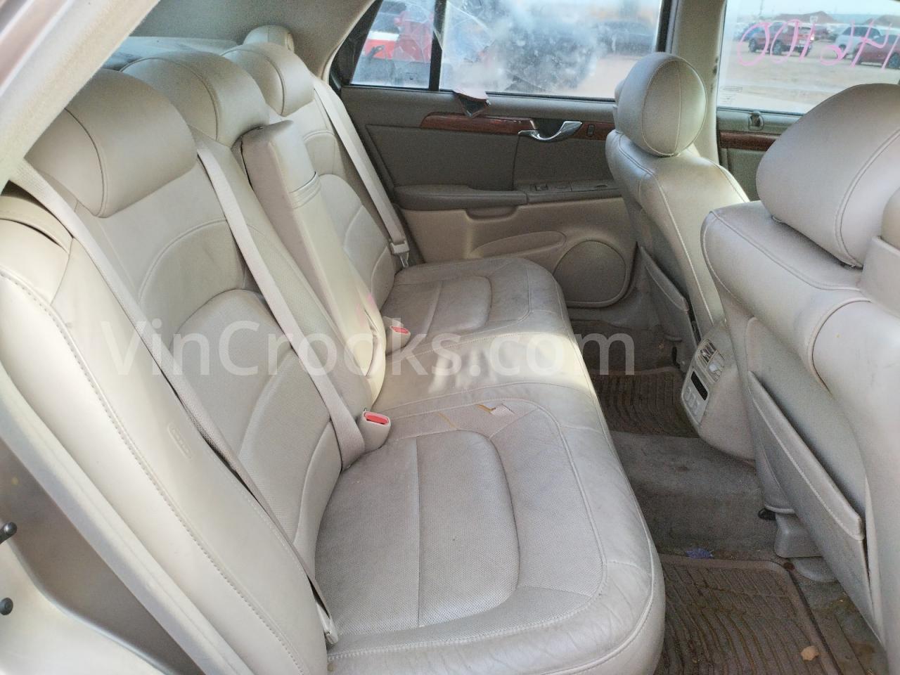1G6KD57Y24U152451