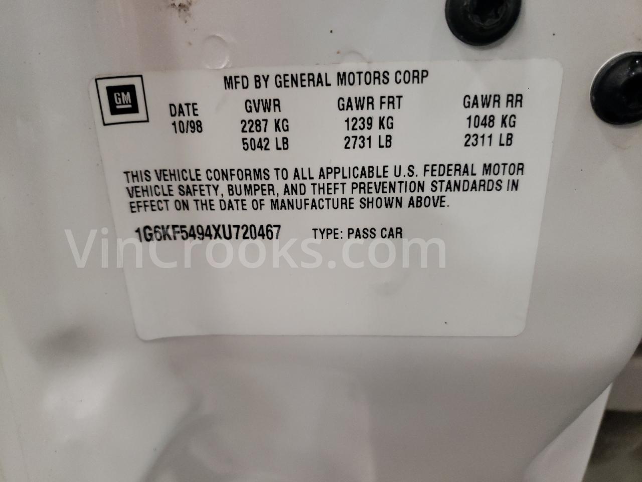 1G6KF5494XU720467