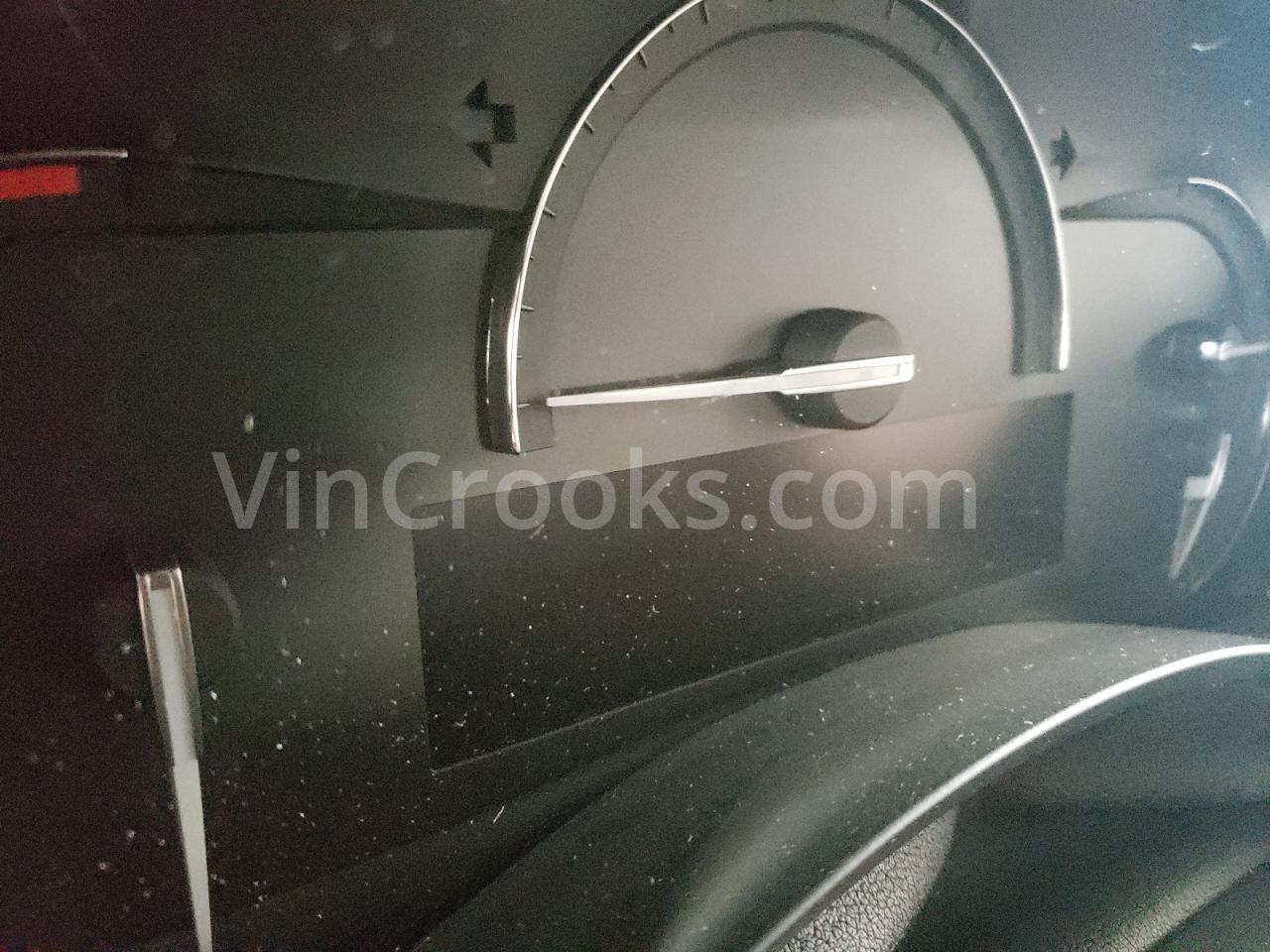 1G6AE5RX8J0179542